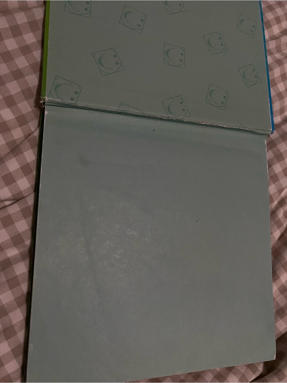 Barney Book - Picture 4 of 5